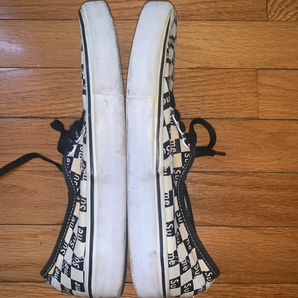 Supreme x Van Checkered Vans Sneakers 9 Men’s/ 10.5 Women’s - Picture 5 of 7